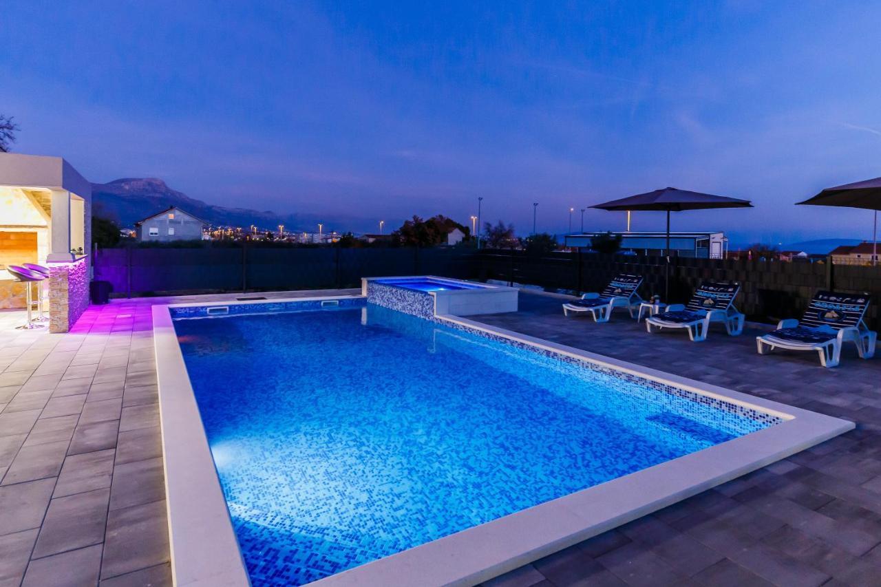 Villa Lamarin Kaštela Exteriör bild