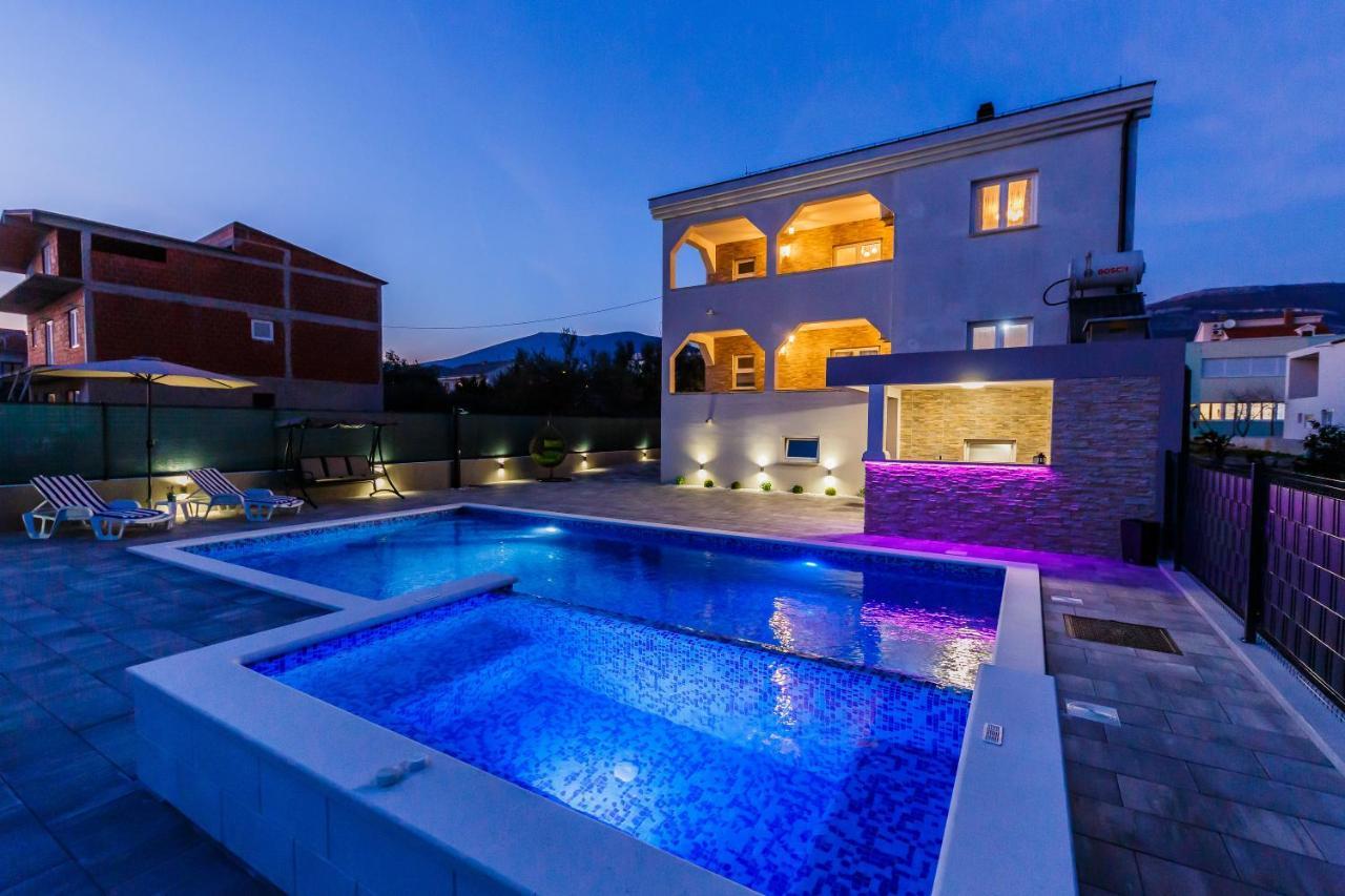 Villa Lamarin Kaštela Exteriör bild
