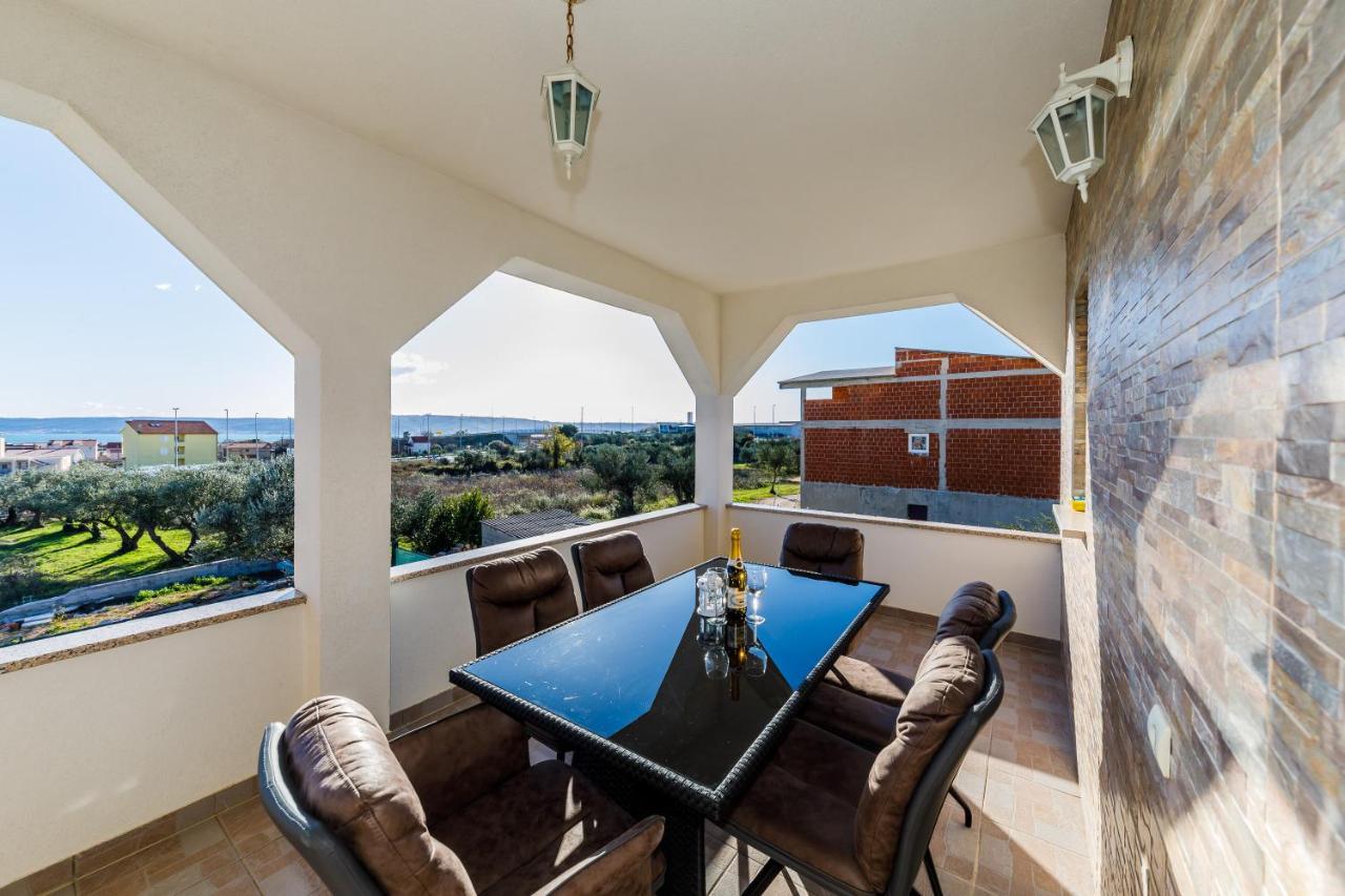 Villa Lamarin Kaštela Exteriör bild
