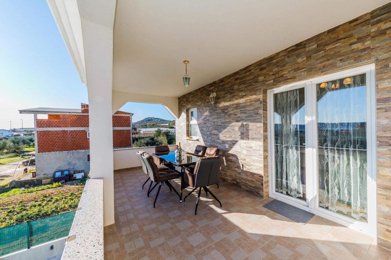 Villa Lamarin Kaštela Exteriör bild