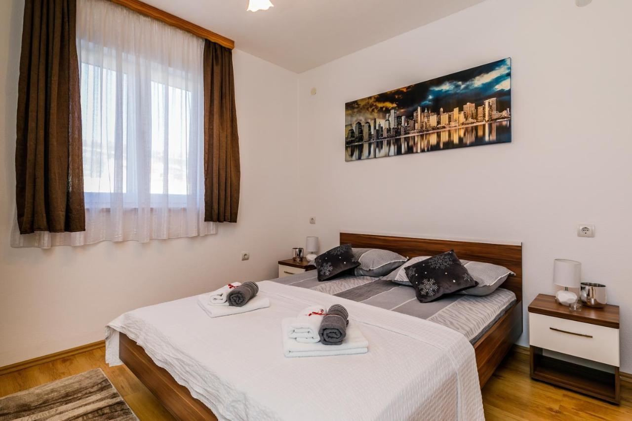Villa Lamarin Kaštela Exteriör bild
